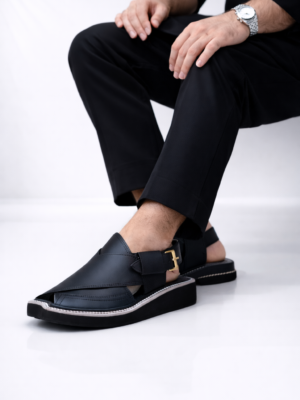 Black-Matt Kaptaan Chappal