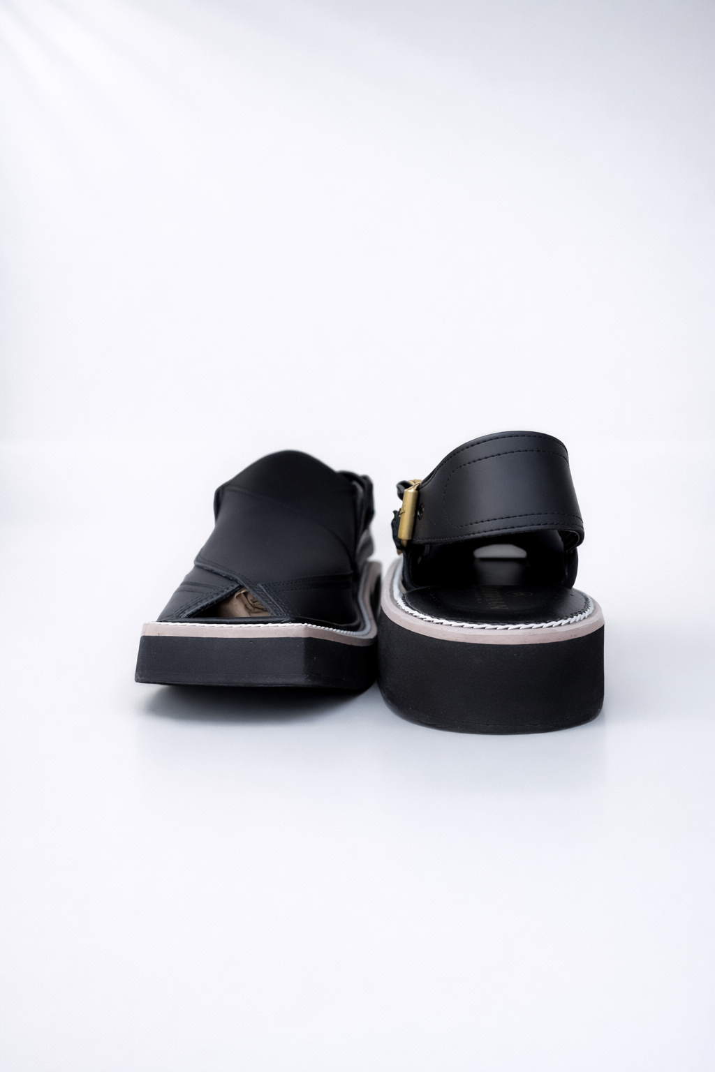 Black-Matt Kaptaan Chappal - Image 5