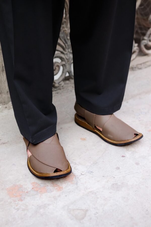 Brown Mochi Peshawari Chappal - Image 3