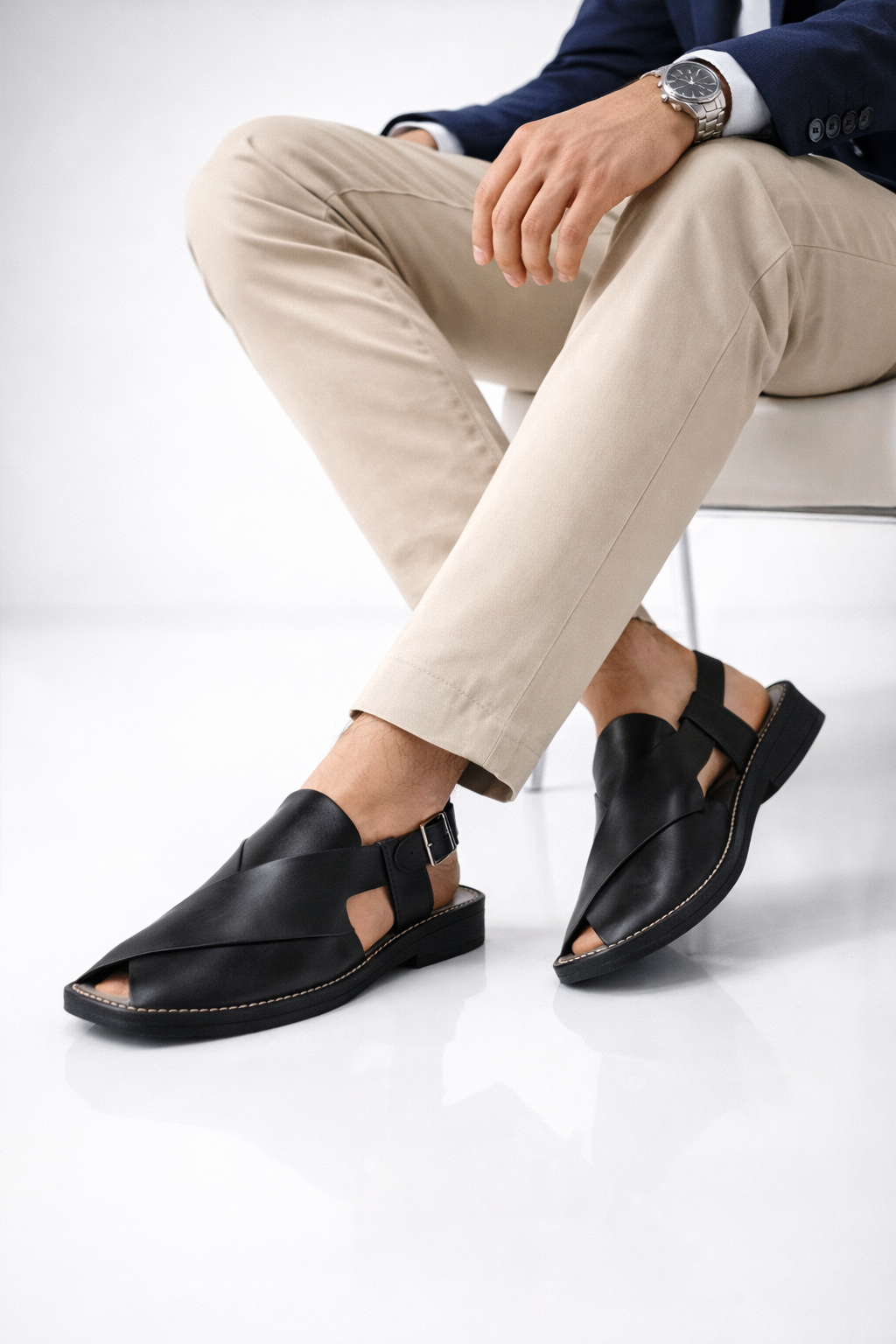 Black-Shiny Classic Peshawari Chappal
