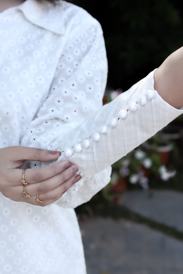 Noor-Haya 3PC Chikan Kari Suit with delicate embroidered Dupatta - Image 3