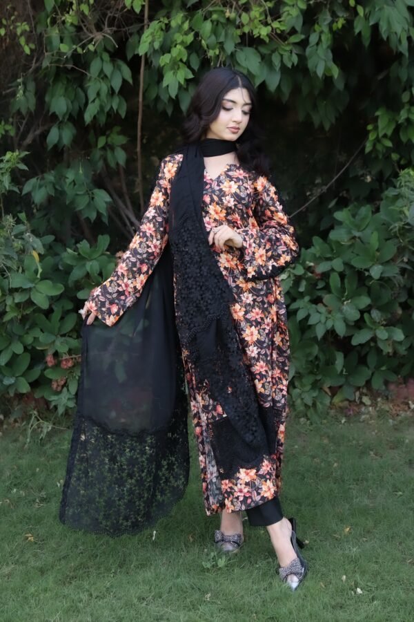Shafaq – A Sunset Dream in Lawn 🌅
(Premium 3PC | Embroidered Lawn Suit) - Image 7