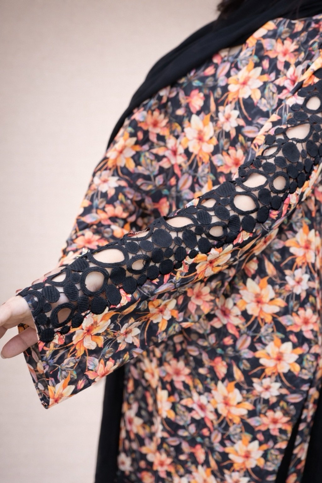 Shafaq β A Sunset Dream in Lawn π
(Premium 3PC | Embroidered Lawn Suit) - Image 8