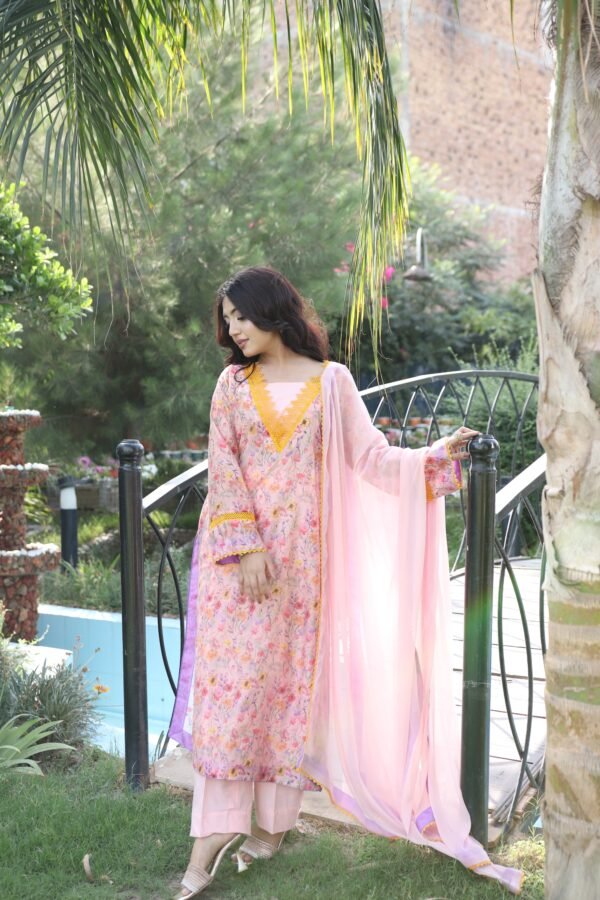 Daisy 3PC Ready to wear | Lush Premium Fabric | Tailored stitched - Image 4